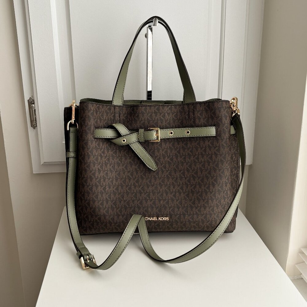 Brand New Michael Kors Logo Satchel